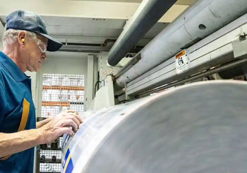 Née de l’union de Shawano Specialty Papers et de NEXXA, Rapids Paper + Packaging associe plus d’un siècle d’expertise papetière aux technologies de nouvelle génération.