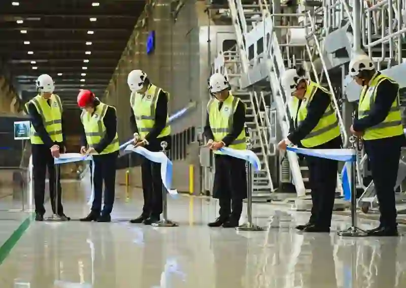 Inauguration de la nouvelle ligne de production de carton d’emballage à l'usine Stora Enso d’Oulu, en Finlande.