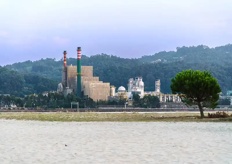 La bio-usine de Ence à Pontevedra en Espagne